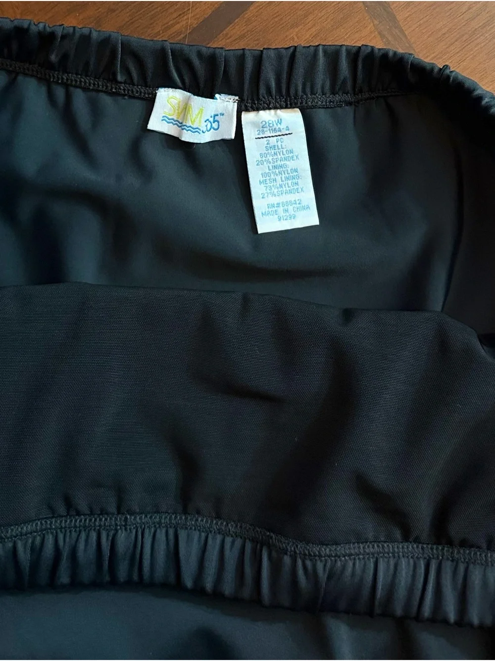 SWIM 365 Black Elastic-Waist Circle Swim Skirt